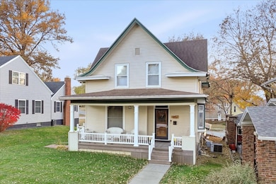 402 W Clarinda Ave, Shenandoah, IA 51601 - photo 3