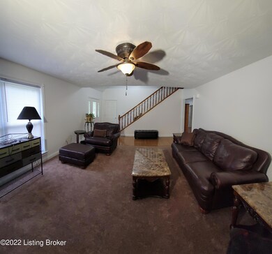 676 S Sanders Ln, Lebanon Junction, KY 40150 - photo 6