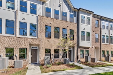 772 Ballyneal Aly, Cary, NC 27513 - photo 2