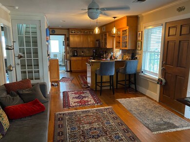 750 E 16th St, Houston, TX 77008 - photo 7