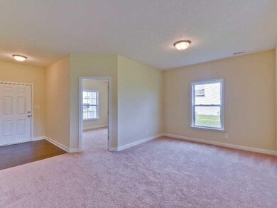 1727 Anthony Dr, Columbus, IN 47201 - photo 2