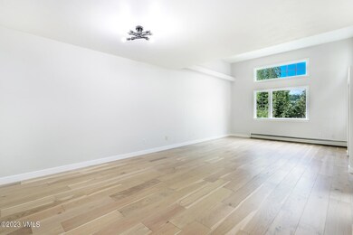 320 Hackamore Rd MLS-2