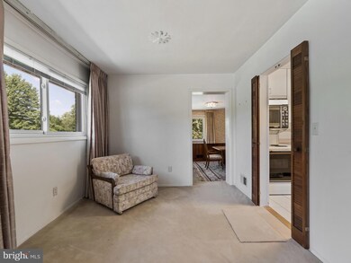 3612 Sandy Ct, Kensington, MD 20895 - photo 6