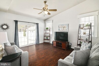 411 S Poplar Ave, Galloway, NJ 08205 - photo 3