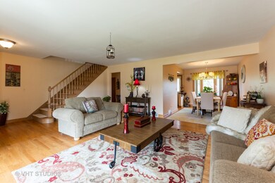 1493 Webster Ln, Des Plaines, IL 60018 - photo 4