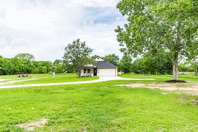 22020 Britt Oaks Dr, Alvin, TX 77511 - photo 3