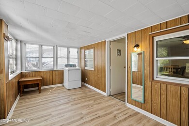 08-Sunroom 1A