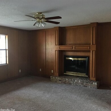 203 1/2 Memorial Dr, Wake Village, TX 75501 - photo 2