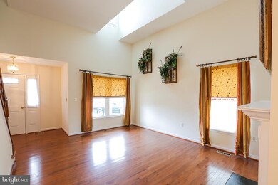 14108 Greenview Dr, Laurel, MD 20708 - photo 6