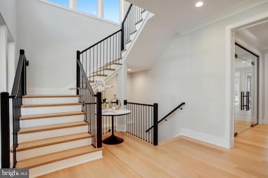 4403 Andes Dr, Fairfax, VA 22030 - photo 3