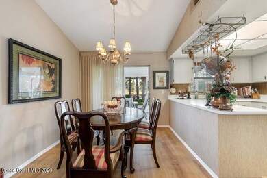 05_2807DunhillDrive_2009_FlexMLS800x600_