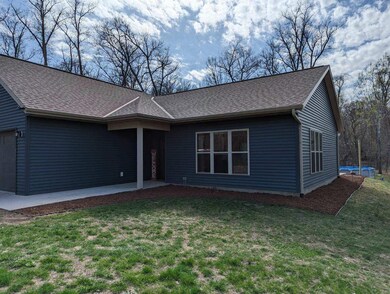 •Front Ext right.jpg