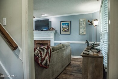 685 Davenport Farm Rd, Winterville, NC 28590 - photo 7