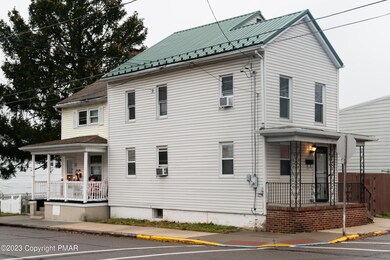 316 E Carroll St, Saint Clair, PA 17970 - photo 7