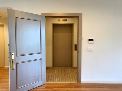 99 Florence St unit 404A, Chestnut Hill, MA 02467 - photo 3