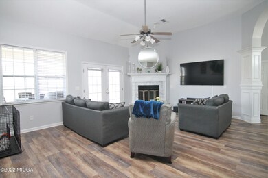 1205 Loudon Hill Dr, Warner Robins, GA 31088 - photo 7