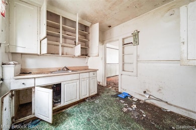 Lower Unit Kitchen