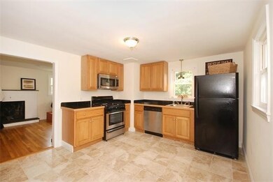 42 Bartlett Ave, Lexington, MA 02420 - photo 5