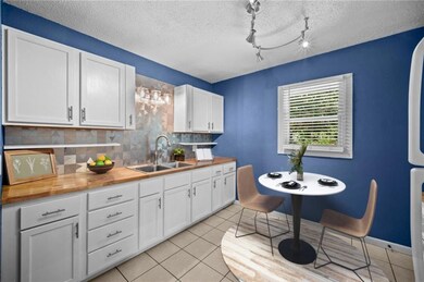 2217 Searle St, Des Moines, IA 50317 - photo 5