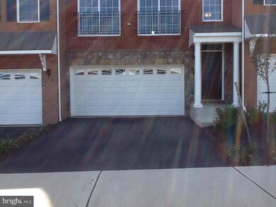 43175 Mitcham Square, Ashburn, VA 20148 - photo 2