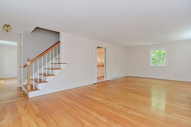 103 Stagecoach Rd, Holliston, MA 01746 - photo 7