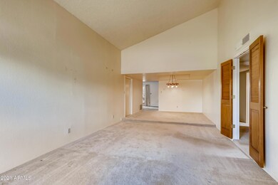 6-658941951-07 Living Room