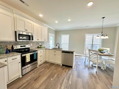 101 Alamo Ct, Athens, AL 35611 - photo 4