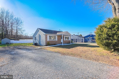 6903 University Dr, Middle River, MD 21220 - photo 4