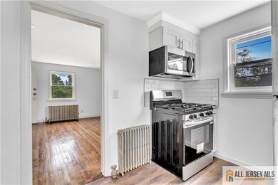 401 Sanford Ave unit 2, Dunellen, NJ 08812 - photo 3