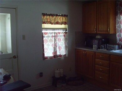 784 Wilson Ave, North Tonawanda, NY 14120 - photo 3