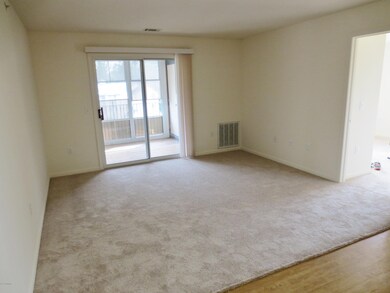 Living Rm