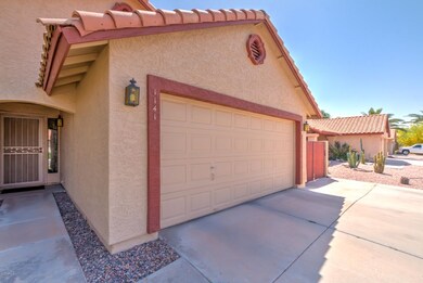1141 N Nielson St-5