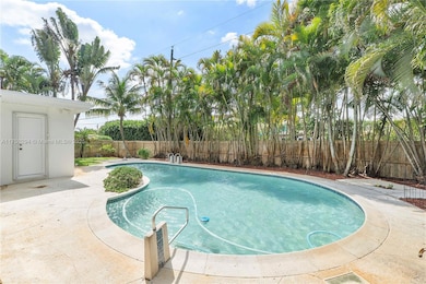 5300 Adams St, Hollywood, FL 33021 - photo 2
