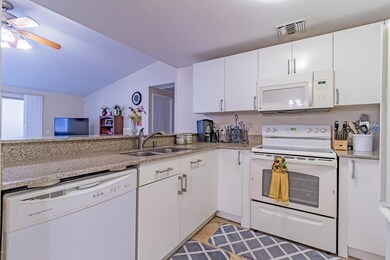 1765 W Los Araboles Cr - Chandler--18