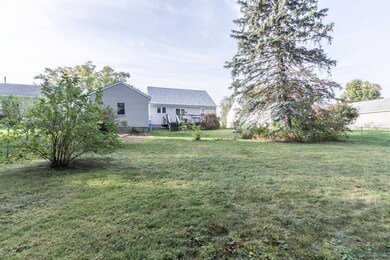 83 Mcnutt Ave, Albany, NY 12205 - photo 6