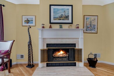 10 Hickory Ln unit 10, Little Silver, NJ 07739 - photo 7