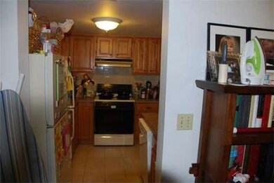 11 Marion St unit A, Roslindale, MA 02131 - photo 2