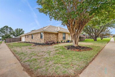 212 Stanford Dr, Bedford, TX 76021 - photo 7