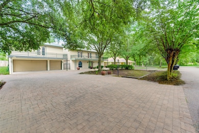 303 Shady Glen Ln, Conroe, TX 77385 - photo 3