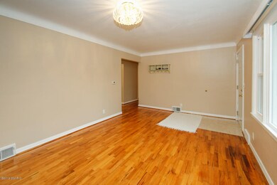 2311 Mapleview Ave, Portage, MI 49024 - photo 4