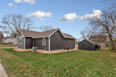 102 Buchannon St S, Waterville, MN 56096 - photo 6