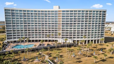 1401 E Beach Dr unit 209, Galveston, TX 77550 - photo 2