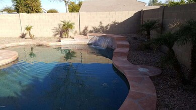 Sparkling Pool!