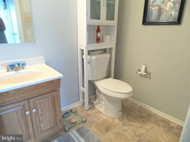 722 Garrison Ct, West Deptford, NJ 08051 - photo 4