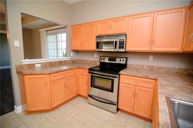 1795 Chateau Place unit B, Easton, PA 18045 - photo 4