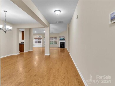 1648 Beleek Ridge Ln, Clover, SC 29710 - photo 5