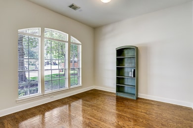 8406 Stone Village Ln, Houston, TX 77040 - photo 4