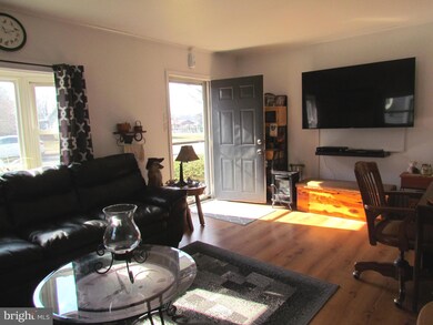 311 5th St, Shoemakersville, PA 19555 - photo 7