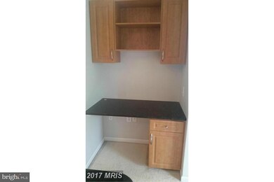 12900 Centre Park Cir unit 307, Herndon, VA 20171 - photo 5