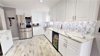 8 Campeau St, Woonsocket, RI 02895 - photo 2